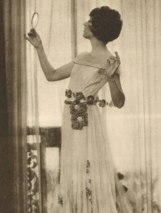 Ina Claire, 1921