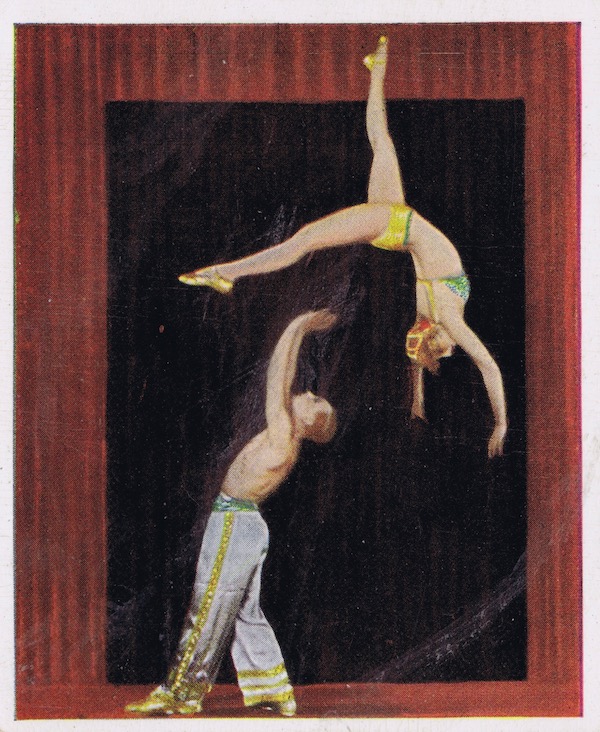Kathleen Zammit and Fidy Grube, late 1920s