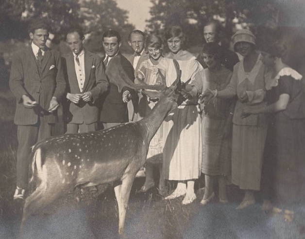 A photo of the Hanns Gerard ballet group in Munich, 1920s