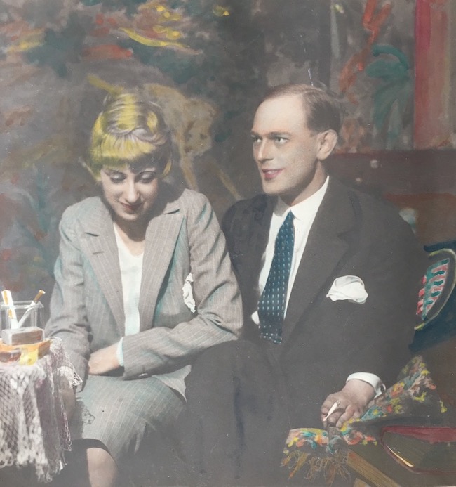 A photo of Fidi Grube and Kathleen Zammit in Budapest possibly 1927